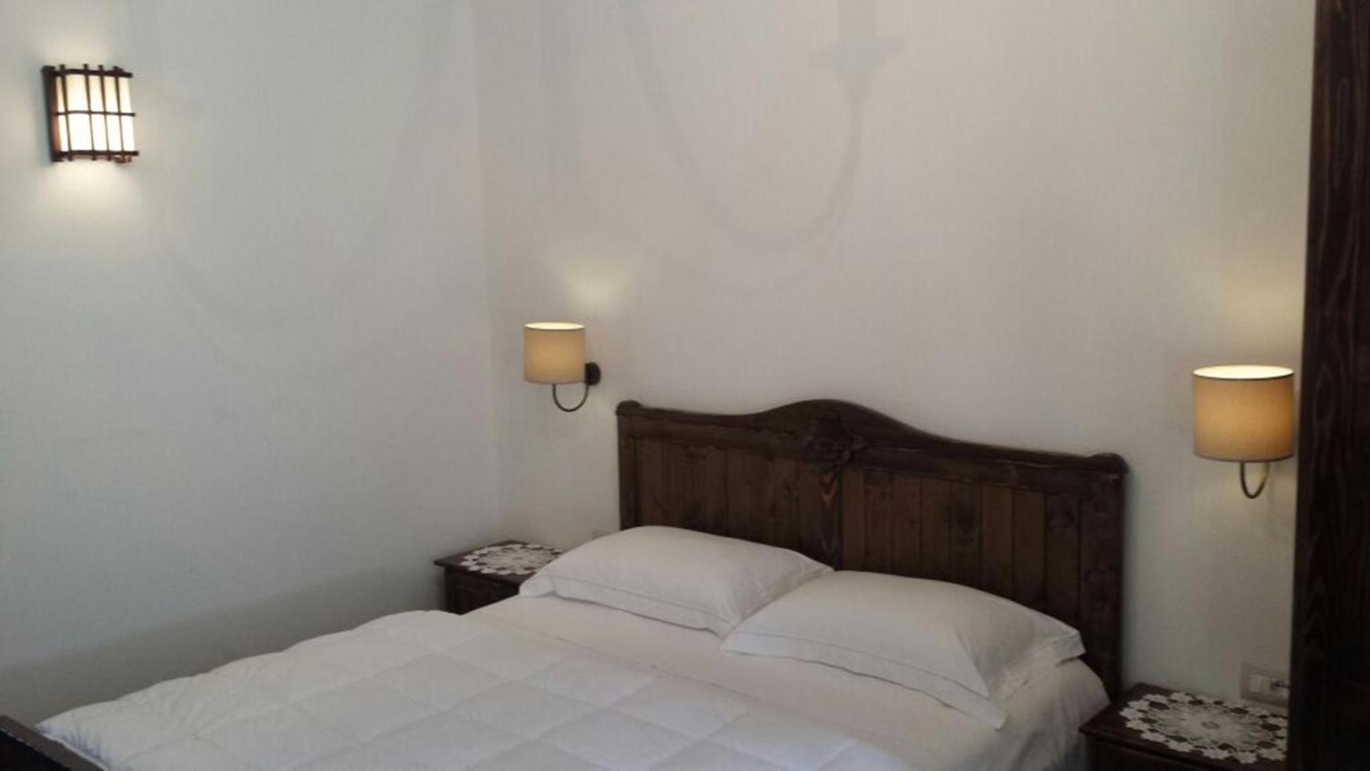Hotel Vila Aleksander Berat Zimmer foto